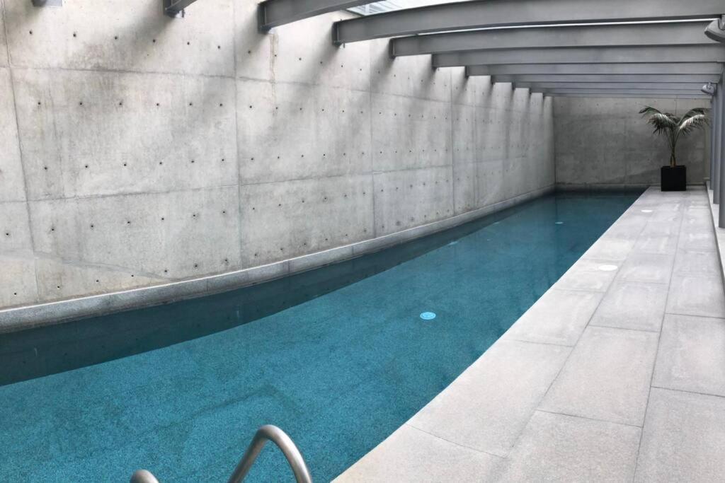 Comodo Departamento En Polanco. Pool, Gym & Garage Apartment
